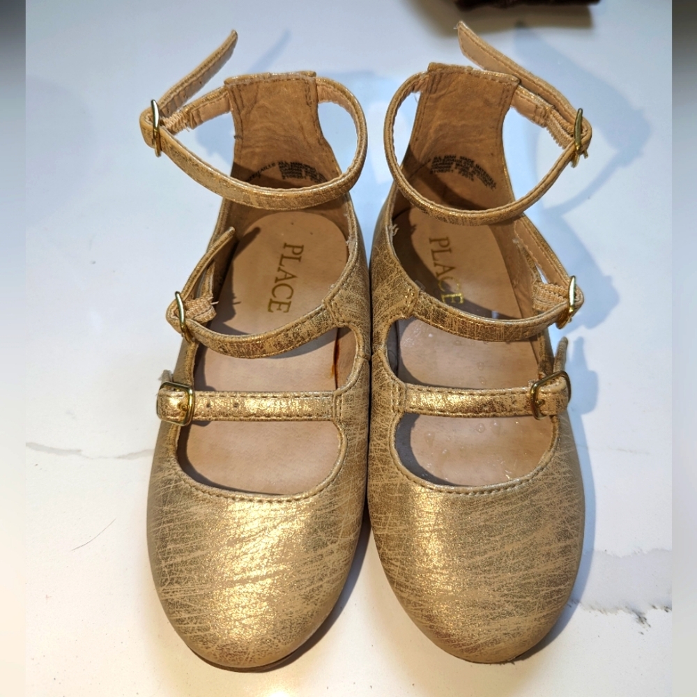 Children's place gold glitter dress shoes